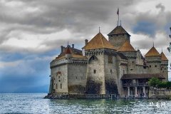 五行属土的字女孩用,补土补金女孩大气高雅名字